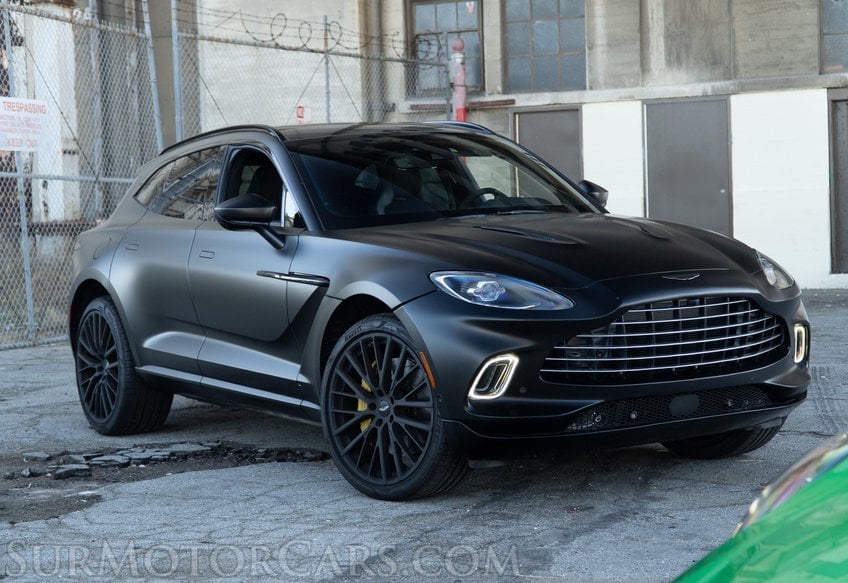 aston martin dbx 2022 SD7VUJAW9NTV05320 image aston martin dbx 2022 SD7VUJAW9NTV05320 image